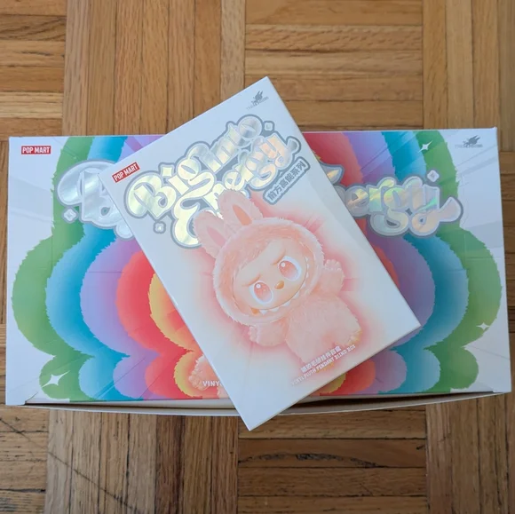 POP MART Happiness Big Into Energy Vinyl Face Labubu AUTHENTIC - Picture 2 of 6